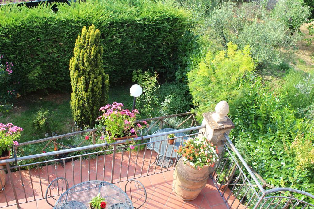 Gasthaus Borgo San Savino Exterior foto